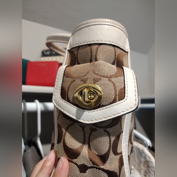 Coach mono handbag - Picture 4 of 7